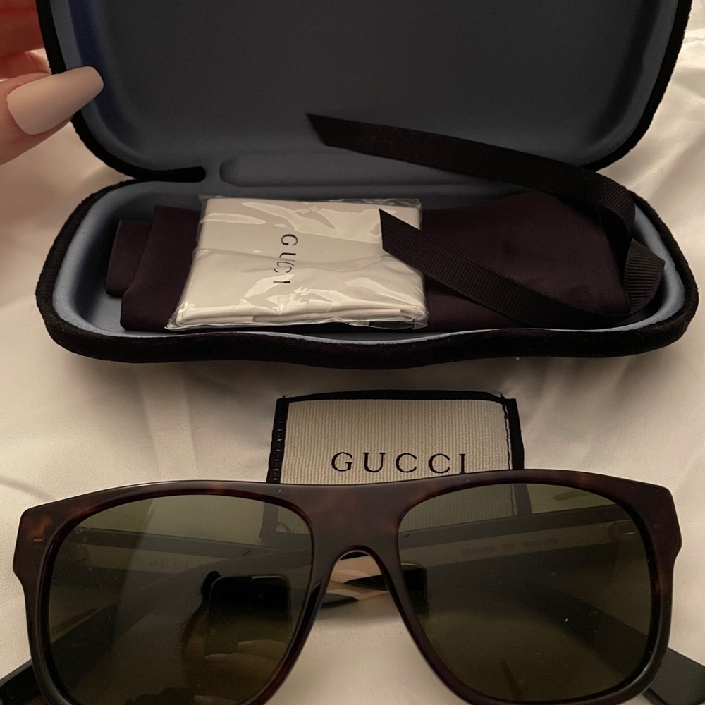 Gucci men’s glasses brand new!